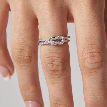 Bague à nœud